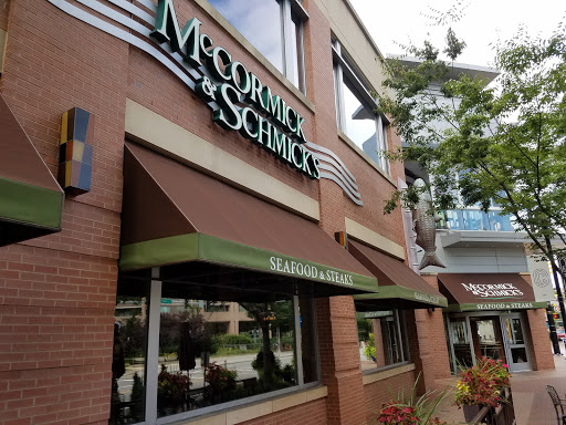 Shopping Mall «Crystal City Shops», reviews and photos, 2200 Crystal Dr, Arlington, VA 22202, USA