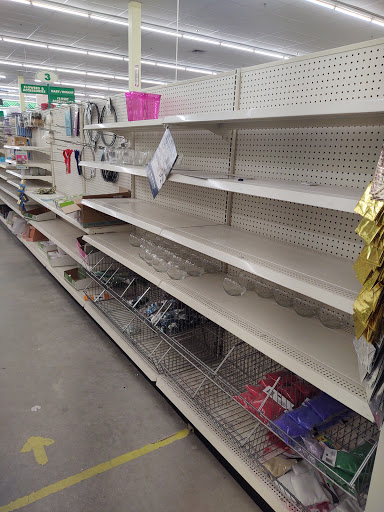 Dollar Store «Dollar Tree», reviews and photos, 231 Main St, Wilmington, MA 01887, USA