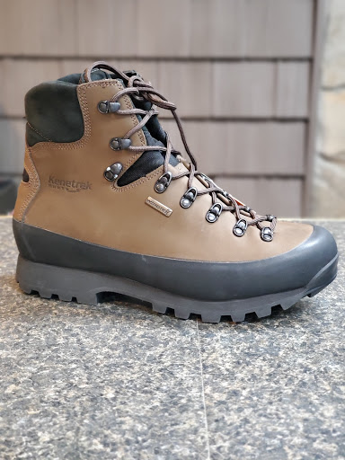 Shoe Store «Work Boots & More», reviews and photos, 53 Frazier St, Waynesville, NC 28786, USA