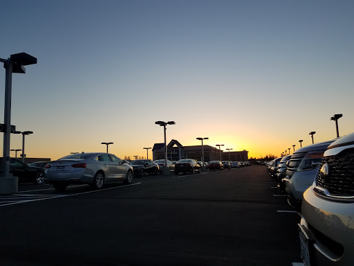 Used Car Dealer «CarMax», reviews and photos, 2783 Corby Ave, Santa Rosa, CA 95407, USA