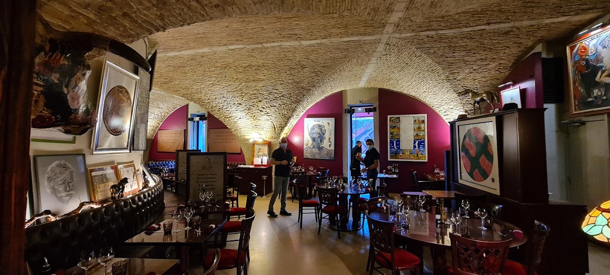 Wine Bar à Nîmes (Gard 30)