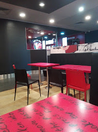 Atmosphère du Restaurant KFC Montpellier Prés D'arènes - n°17