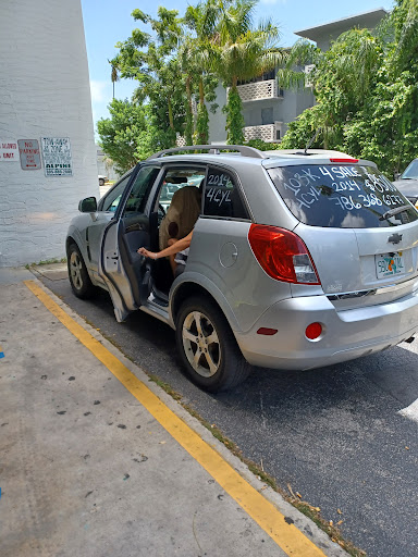 Locksmith «Cerrajeria Caraballo Locksmith Miami», reviews and photos, 1270 SW 8th St, Miami, FL 33135, USA