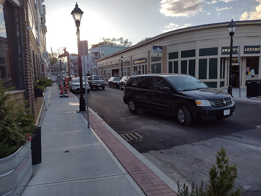 Winthrop Book Depot, 11 Somerset Ave, Winthrop, MA 02152, USA, 