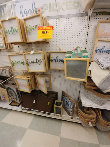 Fabric Store «Jo-Ann Fabrics and Crafts», reviews and photos, 320 Commerce Blvd, Fairless Hills, PA 19030, USA