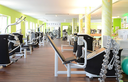 P15 Fitness Club - Petruspl. 15, 89231 Neu-Ulm, Germany