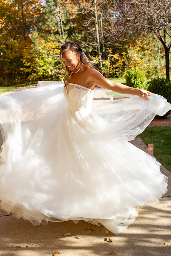 Bridal Shop «White Dress Bridal Boutique», reviews and photos, 237 E Pittsburgh Ave, Milwaukee, WI 53204, USA