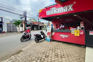 Milkmax 1 image