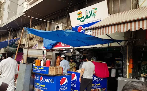 Al Arab shawarma expert image