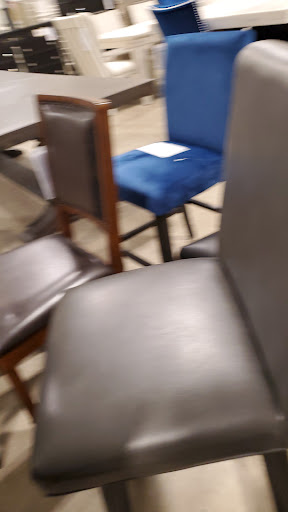 Furniture Store «Value City Furniture», reviews and photos, 94 W Kemper Rd, Springdale, OH 45246, USA