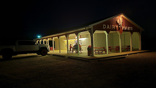 Bierlys Dairy Haus image 2