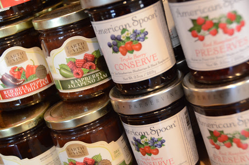 Wine Bar «Tannins Wine Bar & Boutique», reviews and photos, 112 N York St, Elmhurst, IL 60126, USA