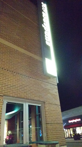 Movie Theater «AMC DINE-IN Madison 6», reviews and photos, 430 N Midvale Blvd, Madison, WI 53705, USA
