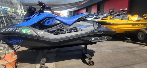 Motorsports Store «Del Amo Motorsports of Long Beach», reviews and photos, 3291 Cherry Ave, Long Beach, CA 90807, USA