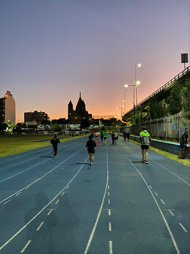 Pista Atletismo Polideportivo parque Chacabuco