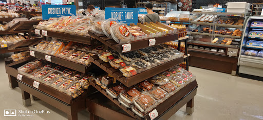 Grocery Store «Winn-Dixie», reviews and photos, 7024 Beracasa Way, Boca Raton, FL 33433, USA