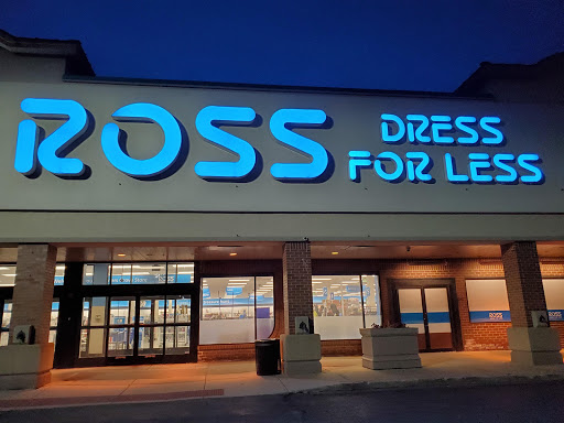 Clothing Store «Ross Dress for Less», reviews and photos, 1316 Butterfield Rd, Downers Grove, IL 60515, USA