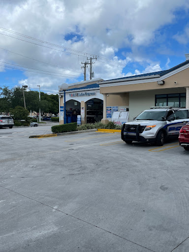 Car Wash «Simoniz Car Wash», reviews and photos, 19055 Biscayne Blvd, Miami, FL 33180, USA