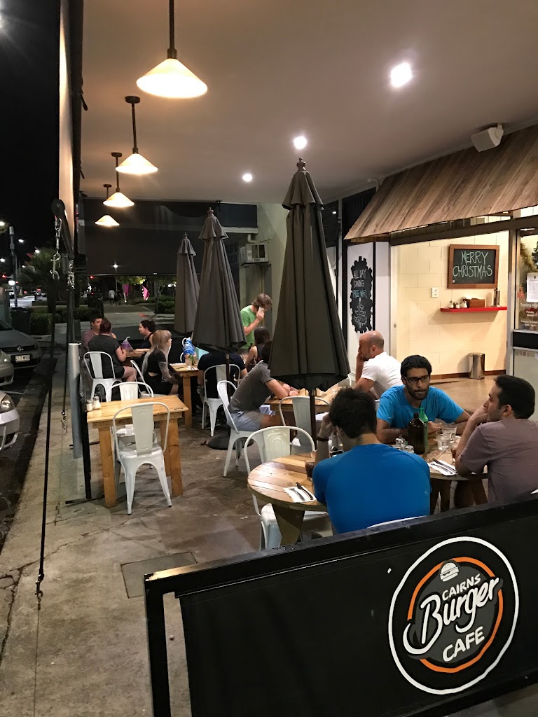 Cairns Burger Cafe 4870