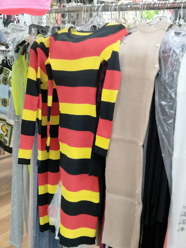 Shopping Mall «City Shopping Center», reviews and photos, 2201 Long Beach Blvd, Compton, CA 90221, USA