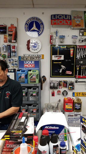 Auto Parts Store «Avenue Imparts», reviews and photos, 100 N Railroad Ave, Wyoming, DE 19934, USA