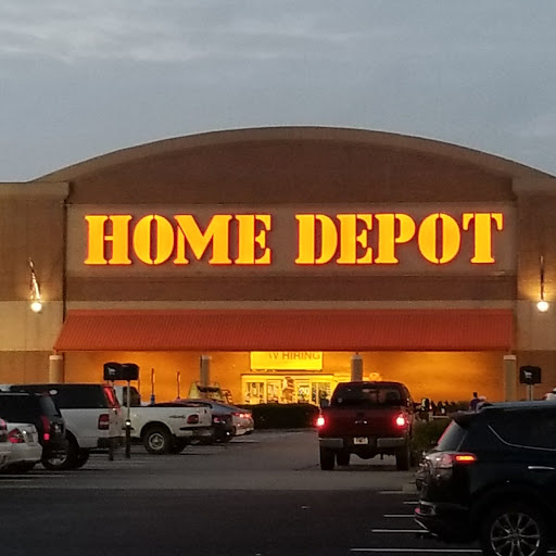 Shopping Mall «Riverstone Plaza», reviews and photos, 1451 Riverstone Pkwy, Canton, GA 30114, USA