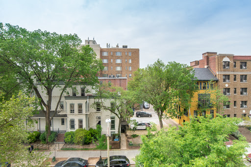 Sixteen Hundred Apartments DC