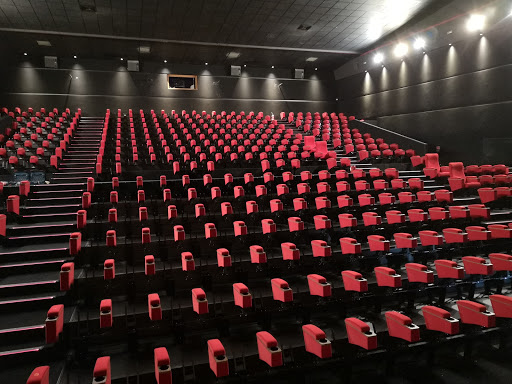 Cinemas with sofas in Toulouse