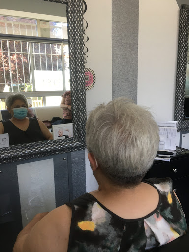 Peluquería&Barbería MR en Pontevedra, Pontevedra