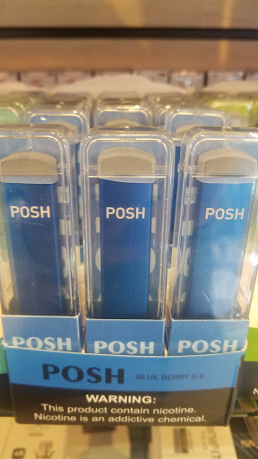 Vaporizer Store «Zee Vapor and Tobacco», reviews and photos, 6325 Dempster St, Morton Grove, IL 60053, USA