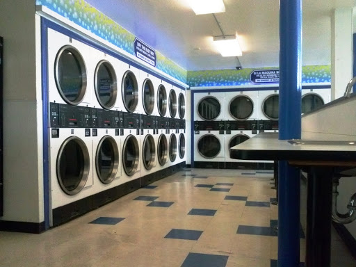 Laundromat «Eureka Launderland», reviews and photos, 420 N St, Eureka, CA 95501, USA