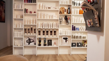 Frizerski salon "Allure"