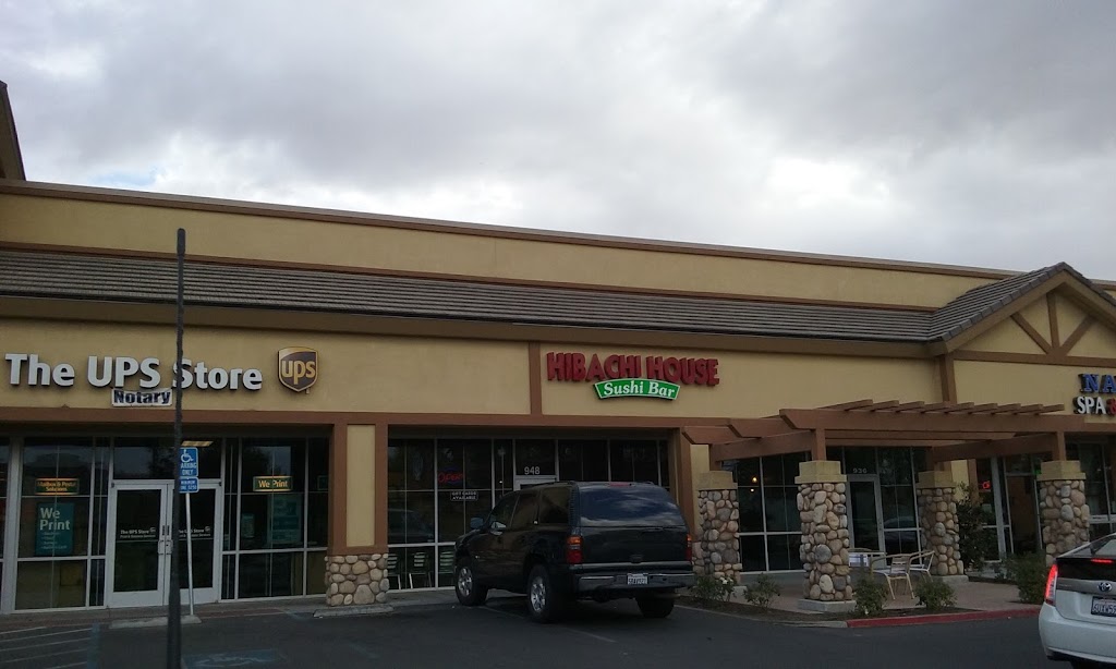 Hibachi House Sushi Bar 93631