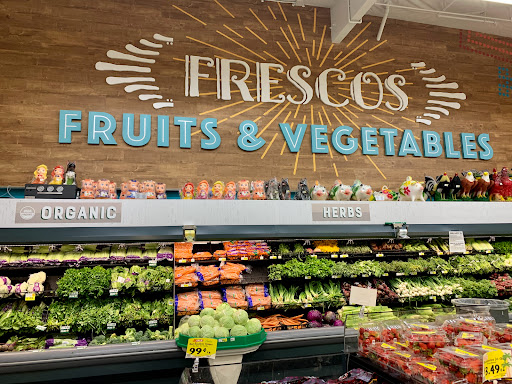 Supermarket «Vallarta Supermarkets», reviews and photos, 19725 Vanowen St, Winnetka, CA 91306, USA