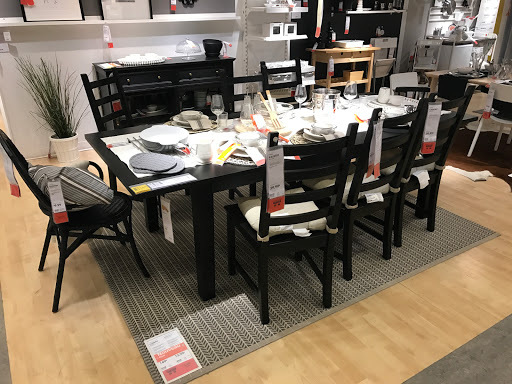 Magasins pour acheter des tables à manger Montreal