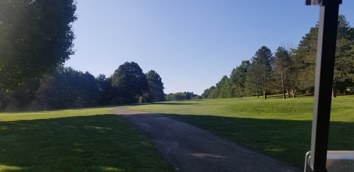 Golf Course «Fox Den Golf Course», reviews and photos, 2770 Call Rd, Stow, OH 44224, USA