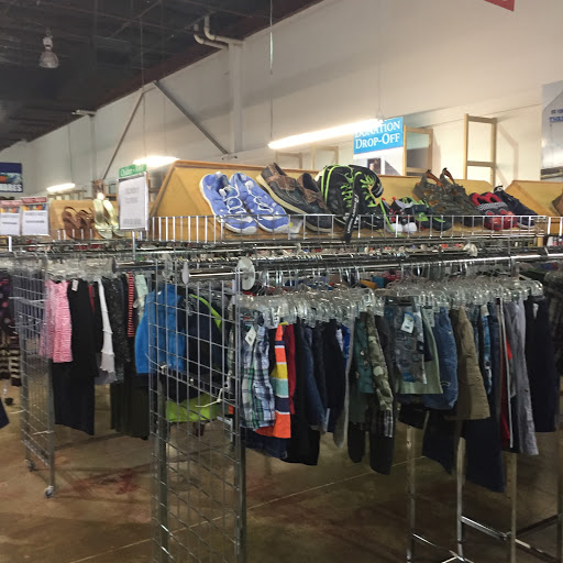 Thrift Store «Saint Vincent de Paul Thrift Store of Plano», reviews and photos, 3305 N Central Expy #280, Plano, TX 75023, USA