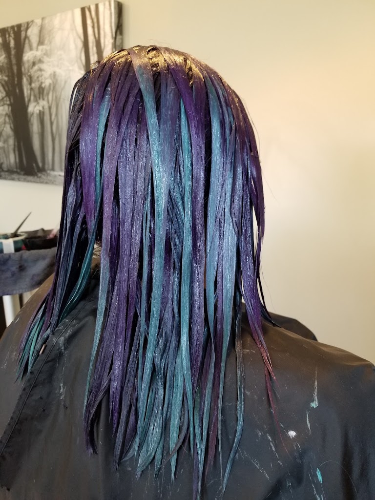 Glo Salon 48837