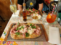 Bar du Restaurant italien Pizzeria Come Prima à Grenoble - n°4