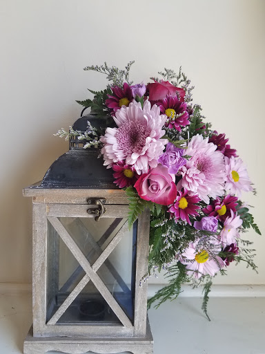 Florist «The Rustic Rose Flowers and Collectibles», reviews and photos, 220 W Main St, Williamsburg, OH 45176, USA