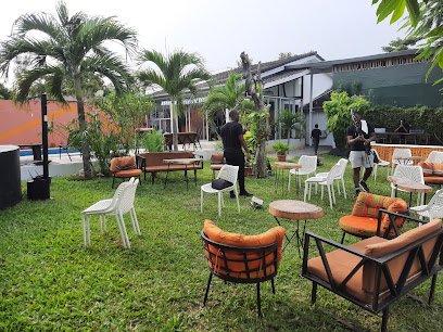 Restaurant Le LOF - K32, Bd des Martyrs, Abidjan, Côte d’Ivoire