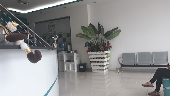 Clínica Odontológica Heredia