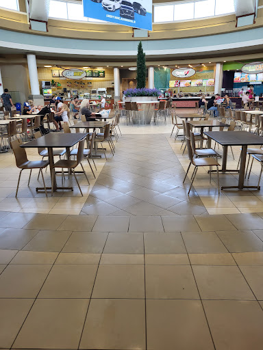 Shopping Mall «College Mall», reviews and photos, 2894 E 3rd St, Bloomington, IN 47401, USA