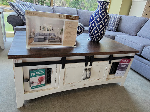 Furniture Store «Raymour & Flanigan Furniture and Mattress Store», reviews and photos, 6115 E Black Horse Pike, Egg Harbor Township, NJ 08234, USA