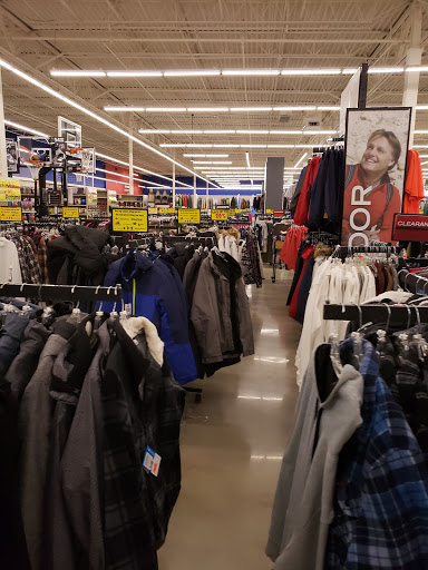 Shopping Mall «Blue Ridge Mall», reviews and photos, 1800 Four Seasons Blvd # 5, Hendersonville, NC 28792, USA