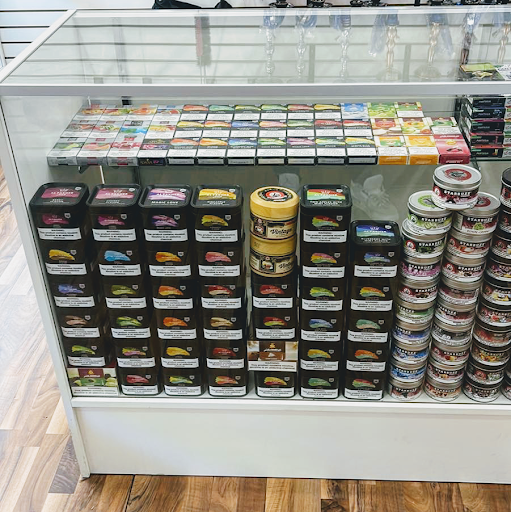 Vaporizer Store «Cigar n Vape Fairfax», reviews and photos, 11106 Lee Hwy, Fairfax, VA 22030, USA