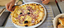 Pizza du Restaurant français Restaurant à Revel | Les Frangines du lac - n°18
