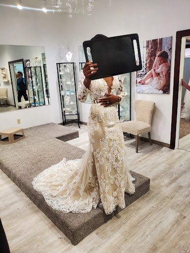 Bridal Shop «Alan Evans Bridal», reviews and photos, 512 Center Ave, Moorhead, MN 56560, USA