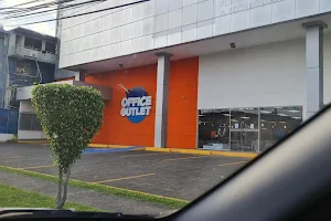 Office Outlet Panamá image