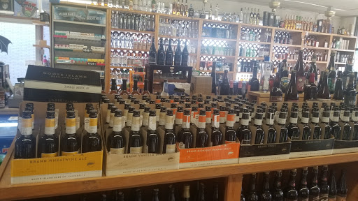 Liquor Store «Cellars Fine Wine & Spirits», reviews and photos, 10660 N 32nd St, Phoenix, AZ 85028, USA